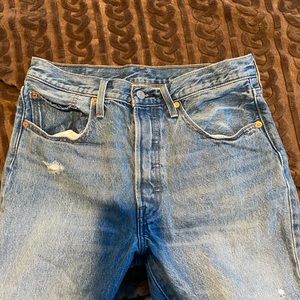 Levi’s 501 High Waist Distressed Jeans Size 30